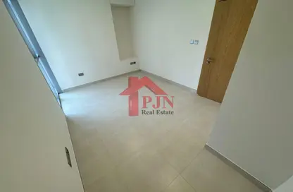 شقة - 3 غرف نوم - 3 حمامات للايجار في أبراج راديانت فيوز - مدينة الأضواء - جزيرة الريم - أبوظبي