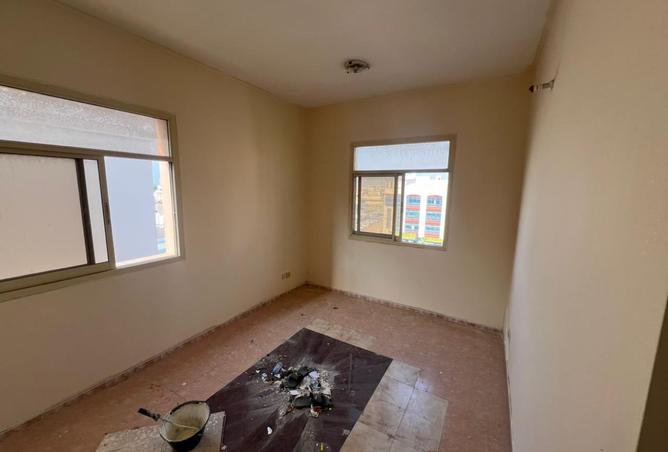 15952012 - Property Image 2