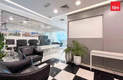 مكتب - استوديو - 2 حمامات للايجار في باي سكوير مبني رقم 12 - باي سكوير - الخليج التجاري - دبي