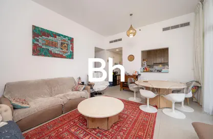 Apartment - 3 Bedrooms - 3 Bathrooms for sale in Parkviews - Town Square - Dubai