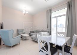 صورةغرفة المعيشة / غرفة الطعام لـ: شقة - 2 غرف نوم - 3 حمامات للكراء في 11 مزايا - كيو بوينت - دبي لاند - دبي, صورة 1