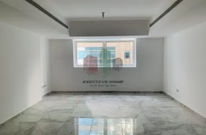 Empty Room image for: Apartment - 1 Bedroom - 2 Bathrooms for rent in Al Mamoura - Muroor Area - Abu Dhabi, Image 1