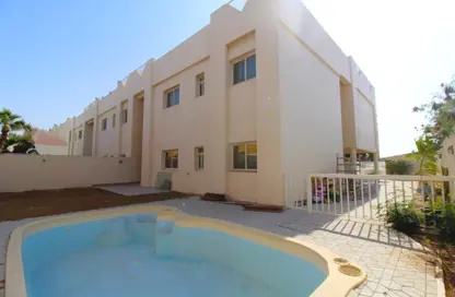Villa - 4 Bedrooms - 4 Bathrooms for rent in Umm Suqeim 1 Villas - Umm Suqeim 1 - Umm Suqeim - Dubai