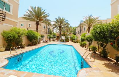 Villa - 4 Bedrooms - 5 Bathrooms for rent in Umm Suqeim 2 Villas - Umm Suqeim 2 - Umm Suqeim - Dubai