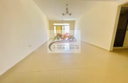 Empty Room image for: Apartment - 2 Bedrooms - 3 Bathrooms for rent in Muwaileh 29 Building - Muwaileh - Sharjah, Image 1