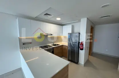 Apartment - 2 Bedrooms - 2 Bathrooms for rent in Radiant Square - City Of Lights - Al Reem Island - Abu Dhabi