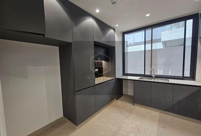 15205122 - Property Image 2