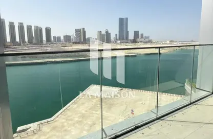 شقة - 3 غرف نوم - 4 حمامات للايجار في راديانت سكوير - مدينة الأضواء - جزيرة الريم - أبوظبي