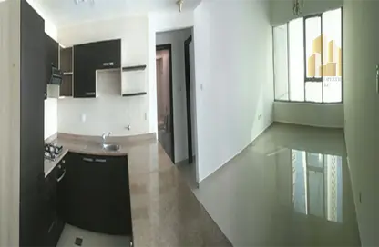 صورة لـ مطبخ شقة - 2 غرف نوم - 2 حمامات للايجار في برج أونتاريو - الخليج التجاري - دبي ، صورة رقم 1