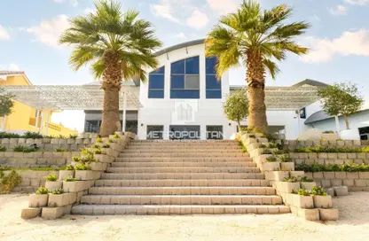 Villa - 6 Bedrooms - 7 Bathrooms for sale in Signature Villas Frond O - Signature Villas - Palm Jumeirah - Dubai