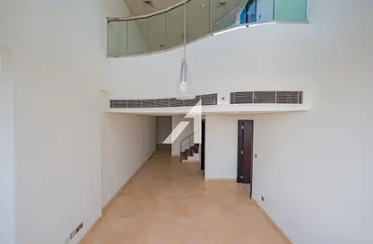 Apartment - 2 Bedrooms - 3 Bathrooms for sale in Sky Gardens - DIFC - Dubai