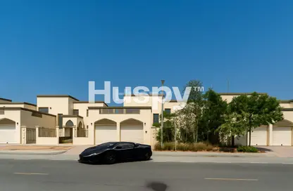 Villa - 4 Bedrooms - 4 Bathrooms for rent in Legacy - Jumeirah Park - Dubai