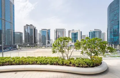 Apartment - 1 Bedroom - 2 Bathrooms for rent in Imperial Avenue - Downtown Dubai - Dubai
