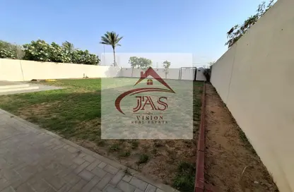 فيلا - 3 غرف نوم - 4 حمامات للايجار في التراث - جميرا بارك - دبي