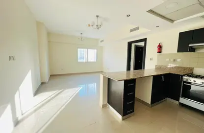 Apartment - 1 Bedroom - 2 Bathrooms for rent in Red Residency - Dubai Sports City - Dubai