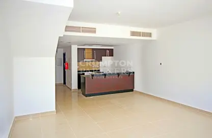 Villa - 3 Bedrooms - 3 Bathrooms for rent in Arabian Style - Al Reef Villas - Al Reef - Abu Dhabi