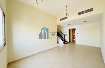 Townhouse - 3 Bedrooms - 4 Bathrooms for rent in Abu Hail Road - Abu Hail - Deira - Dubai