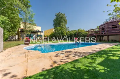 فيلا - 4 غرف نوم - 5 حمامات للايجار في التراث - جميرا بارك - دبي