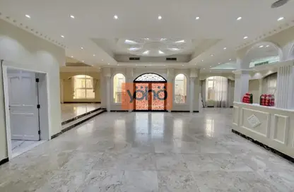 فيلا - 5 غرف نوم - 7 حمامات للايجار في البرشاء جنوب 2 - جنوب البرشاء - البرشاء - دبي