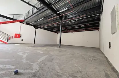 Warehouse - Studio - 2 Bathrooms for rent in Al Jurf 3 - Al Jurf - Ajman Downtown - Ajman