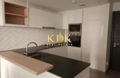 Apartment - 1 Bedroom - 2 Bathrooms for rent in Lucky 1 Residence - Jumeirah Village Circle - Dubai