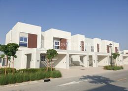 Townhouse - 3 bedrooms - 3 bathrooms for rent in Amaranta 3 - Villanova - Dubai Land - Dubai