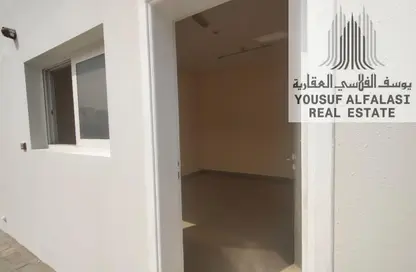 Warehouse - Studio - 1 Bathroom for rent in Al Sajaa Industrial - Al Sajaa - Sharjah