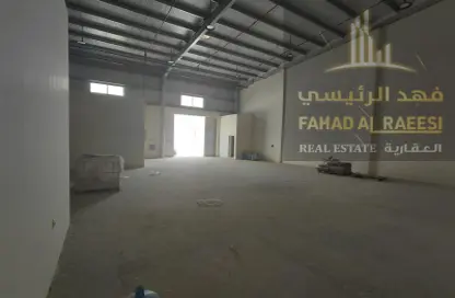 مستودع - استوديو - 1 حمام للايجار في أم الثعوب - أم القيوين