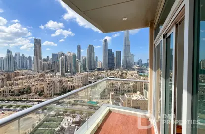 Apartment - 2 Bedrooms - 3 Bathrooms for sale in Burj Views A - Burj Views - Downtown Dubai - Dubai