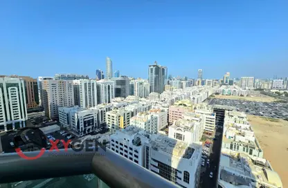 شقة - 2 غرف نوم - 2 حمامات للايجار في الهيل تاور - شارع مبارك بن محمد - الخالدية - أبوظبي