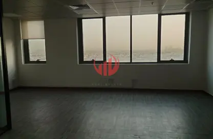 Office Space - Studio - 1 Bathroom for rent in Executive Bay B - Executive Bay - Business Bay - Dubai