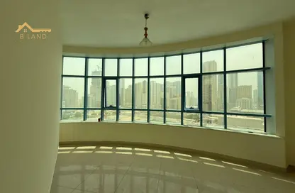 Apartment - 2 Bedrooms - 3 Bathrooms for rent in Al Majaz 3 - Al Majaz - Sharjah