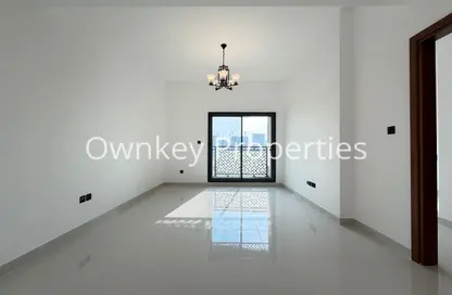 شقة - غرفة نوم - 2 حمامات للايجار في جداف فيوز - الجداف - دبي