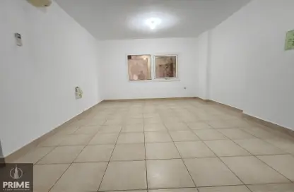 Apartment - 3 Bedrooms - 2 Bathrooms for rent in Al Falah Street - City Downtown - Abu Dhabi