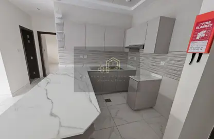 Apartment - 1 Bedroom - 2 Bathrooms for rent in Jumeirah 2 - Jumeirah - Dubai
