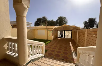 فيلا - 5 غرف نوم - 6 حمامات للايجار في الحبووي - المرخانية - العين