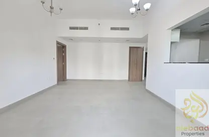 شقة - غرفة نوم - 2 حمامات للايجار في لي هواريزون ريزيدينس - 4 الورسان - الورسان - دبي
