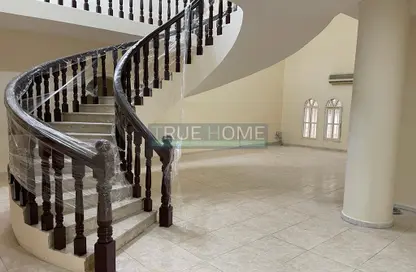 Stairs image for: Villa - 4 Bedrooms - 5 Bathrooms for sale in Al Darari - Mughaidir - Sharjah, Image 1