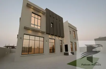 Villa - 6 Bedrooms - 7 Bathrooms for rent in Al Aweer 1 - Al Aweer - Dubai
