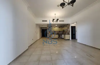 Apartment - 1 Bedroom - 2 Bathrooms for rent in Hamza Tower - Dubai Sports City - Dubai