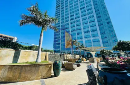 Outdoor Building image for: Apartment - 1 Bedroom - 2 Bathrooms for rent in Nation Towers - Corniche Road - Abu Dhabi, Image 1
