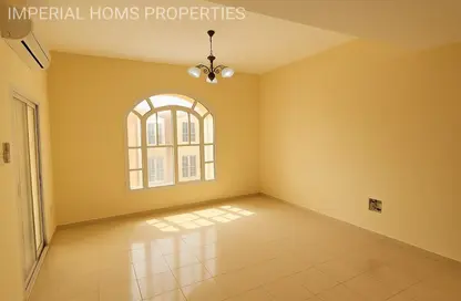Townhouse - 3 Bedrooms - 1 Bathroom for rent in Al Zaheya Gardens - Al Zahya - Ajman Townhouse - 3 Bedrooms - 1 Bathroom for rent in Al Zaheya Gardens - Al Zahya - Ajman