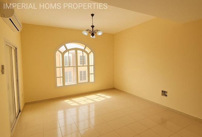 Spacious 3 BR Townhouse in Al Zaheya Gardens
