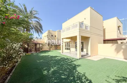 Villa - 3 Bedrooms - 4 Bathrooms for rent in Meadows 1 - Meadows - Dubai