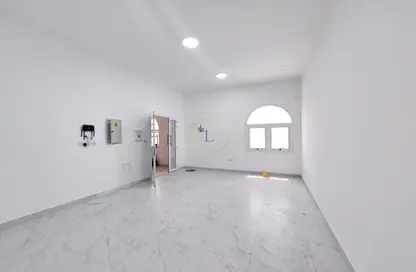 Apartment - 2 Bedrooms - 3 Bathrooms for rent in Shi'bat Al Wutah - Al Ain