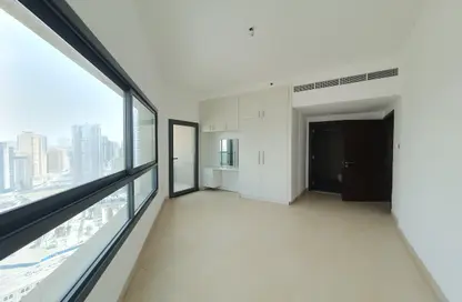Apartment - 2 Bedrooms - 3 Bathrooms for rent in Al Khan Corniche - Al Khan - Sharjah