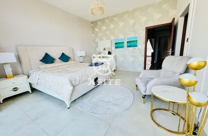 Villa - 4 Bedrooms - 6 Bathrooms for rent in Eleganz by Danube - Jumeirah Village Circle - Dubai