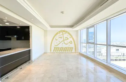 Apartment - 1 Bedroom - 2 Bathrooms for rent in Leaf Tower - Tamouh - Al Reem Island - Abu Dhabi