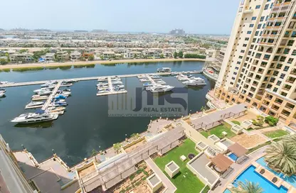 Apartment - 2 Bedrooms - 3 Bathrooms for rent in Marina Residences 4 - Marina Residences - Palm Jumeirah - Dubai