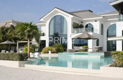 Villa - 5 Bedrooms - 6 Bathrooms for sale in Signature Villas Frond F - Signature Villas - Palm Jumeirah - Dubai